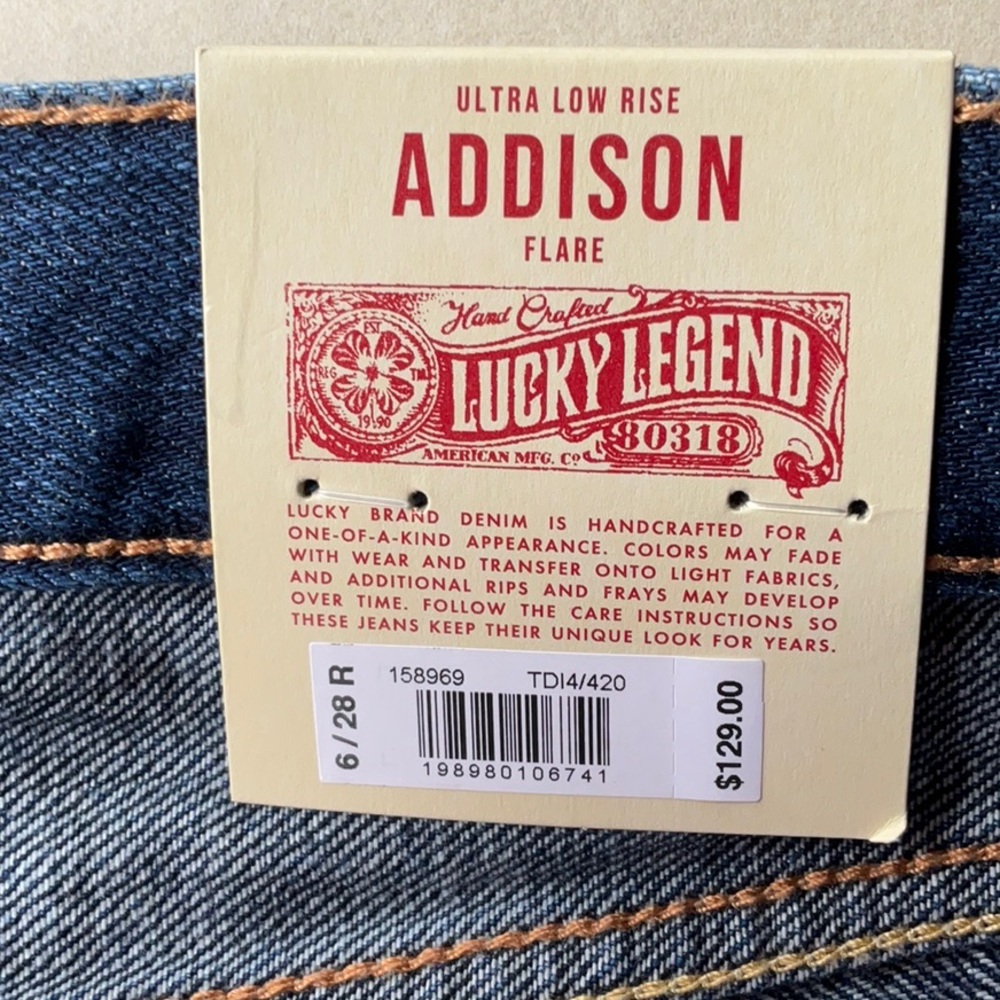 Lucky Brand flair jeans - Picture 4 of 10